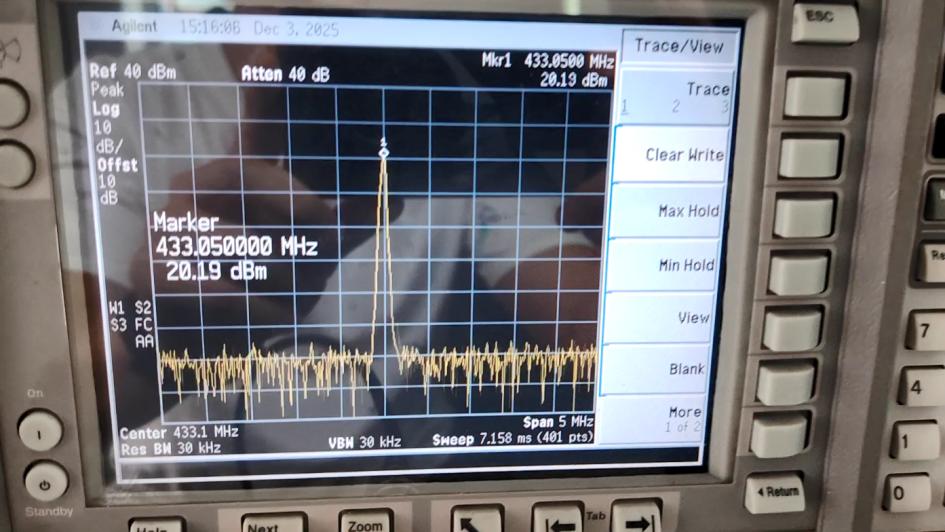8KV 空气放电静电测试功率正常显示